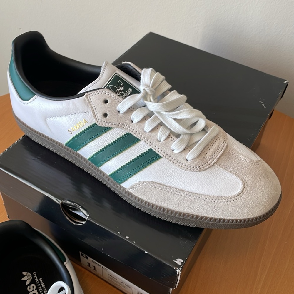 Adidas NWT Men’s samba ADV. size 11 US. white/collegiate green/off white